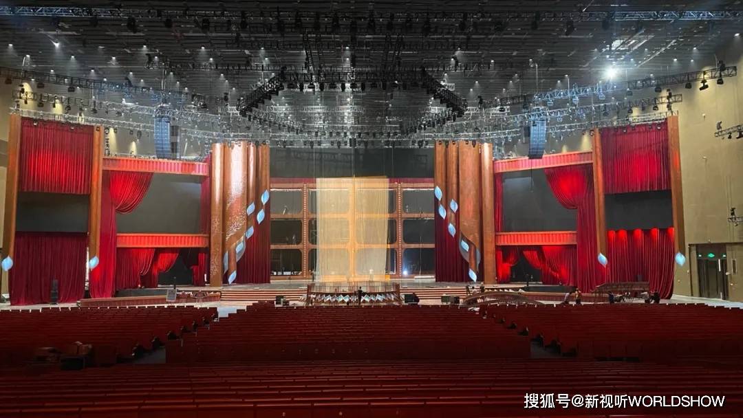 后制作：顶尖团队雕琢金鸡啼晓！开元棋牌第38届「金鸡奖」幕